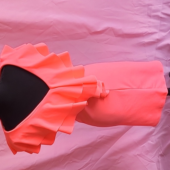 MUST GO! Brand new Neon Pink off shoulder Dress Small and Large left - Picture 3 of 7